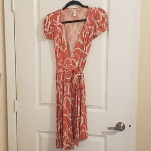 DVF Wrap Dress Short Sleeved
